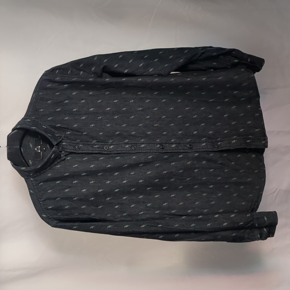 Men's Medium ZAK Button Down